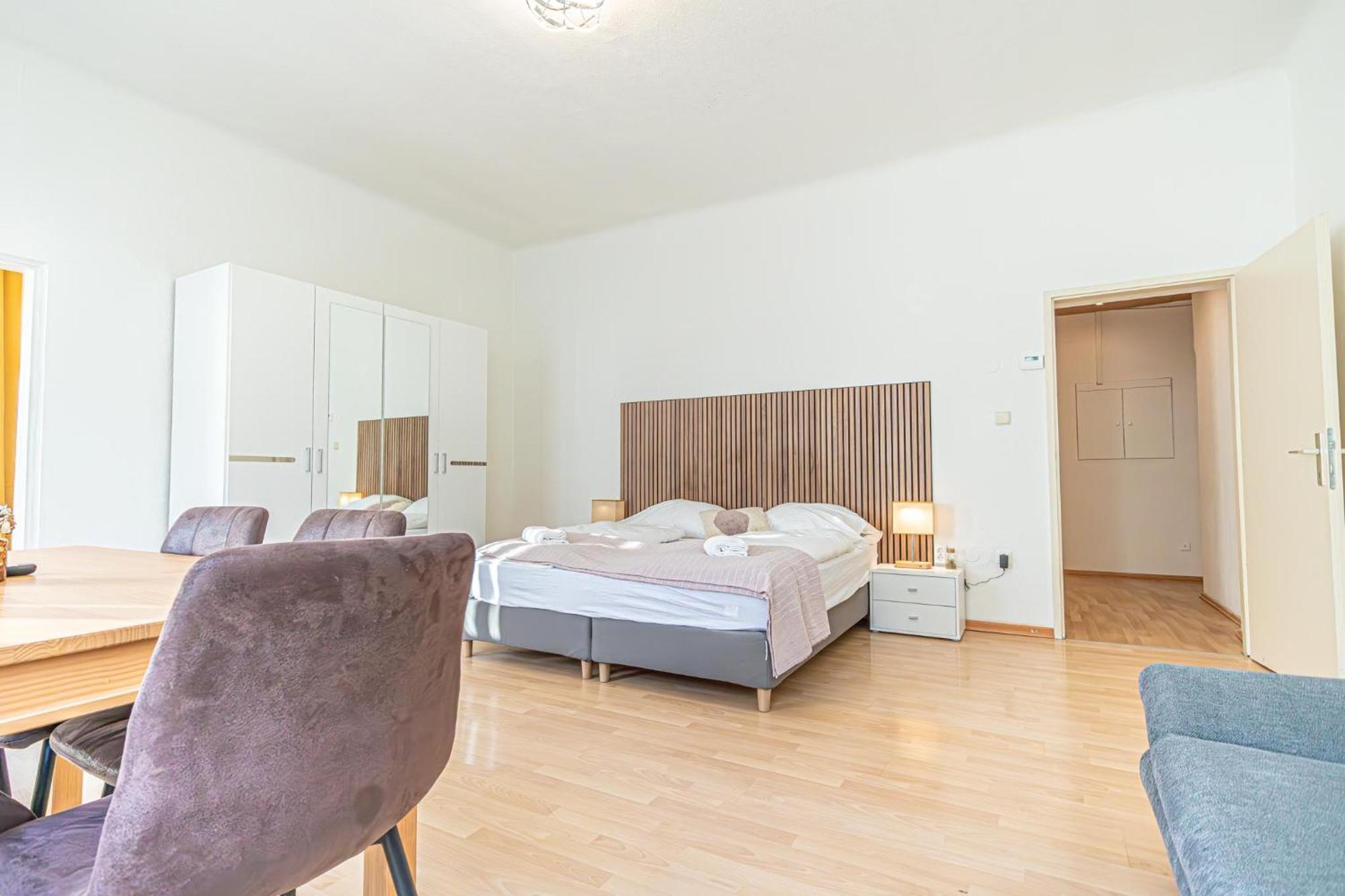 Desirable 2Br - Bookable For Longstays In Lockdown B Viena Exterior foto